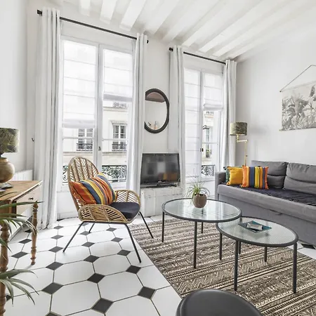 Apartment Jeu De Dames *