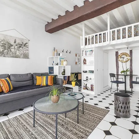 Apartment Jeu De Dames Paris